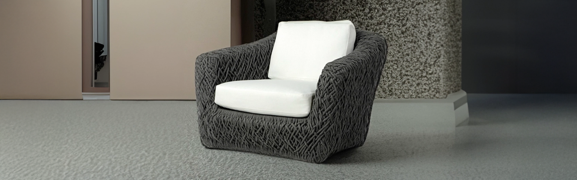 01 Palecek Carter desktop Swivel Lounge Chair