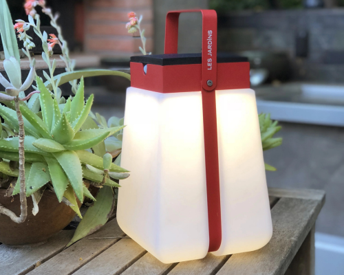 02 Les Jardins Bump Lantern slider desktop Red 02 Les Jardins Bump Lantern slider desktop Red
