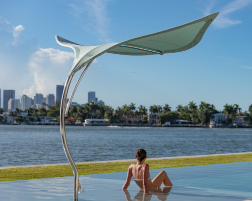 02 Tuuci Umbrellas slider mobile Shade Sculpture Stingray green