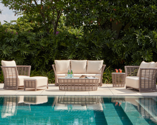 04 Skyline main slider mobile Villa seating set