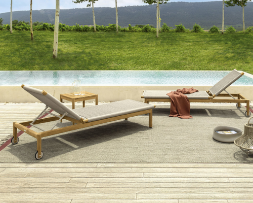 05 Talenti Dolcevita Teak slider mobile Sunbed and side table 05 Talenti Dolcevita Teak slider mobile Sunbed and side table
