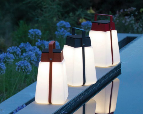 06 Les Jardins Bump Lantern slider desktop Grey and red 06 Les Jardins Bump Lantern slider desktop Grey and red