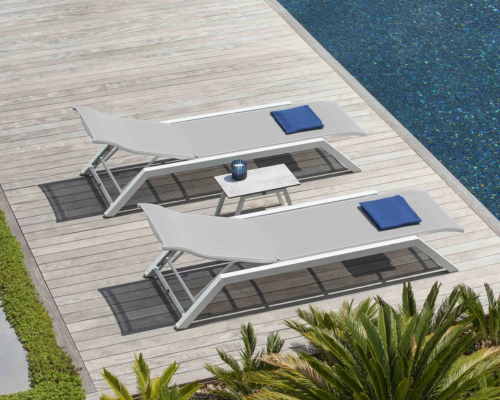 Les Jardins Amaka slider mobile 03 Sunloungers