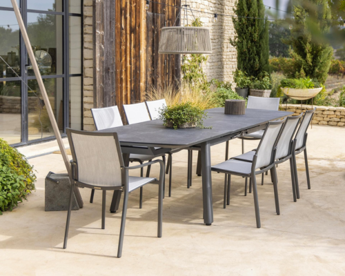 Les Jardins Copenhague slider mobile 03 Extensible dining table with chairs and armchairs Les Jardins Copenhague slider mobile 03 Extensible dining table with chairs and armchairs