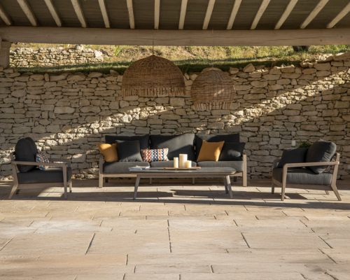 Les Jardins Main slider mobile 01 Copenhague Three seats sofa w low table and armchairs Les Jardins Main slider mobile 01 Copenhague Three seats sofa w low table and armchairs