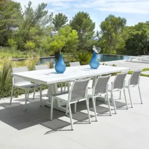 Les Jardins Amaka 03 Extendable Table Stackable Chairs white