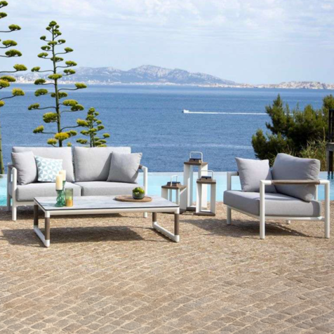 Les Jardins Bastingage 05 White 2 Seater Sofa Club Armchair Low Table