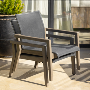 Les Jardins Copenhague 06 Stackable Low Armchair